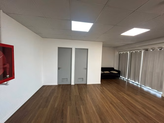Se Arrienda Bodega Comercial Renca