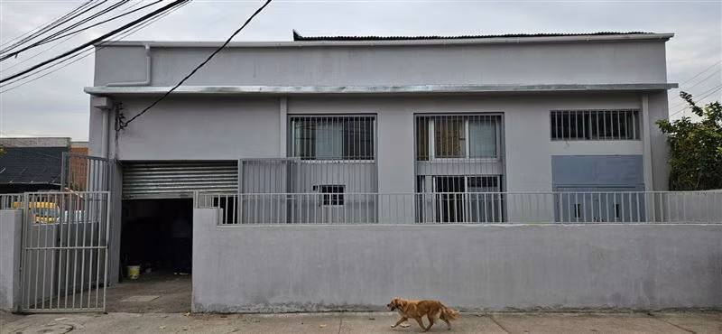 Bodega en arriendo en Independencia