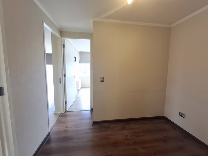 Arriendo Amplio Departamento en Condominio Los Conquistadores