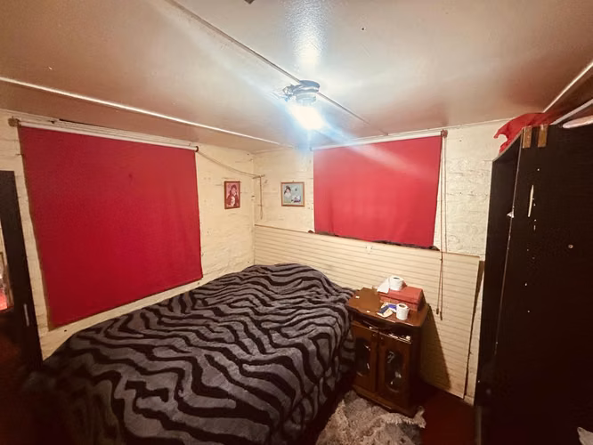 Vende Casa 2 dormitorios 1 baño Metro Cardenal Caro Conchalí