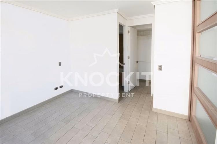 Arriendo Departamento con Balcón 1D1B en Estación Central
