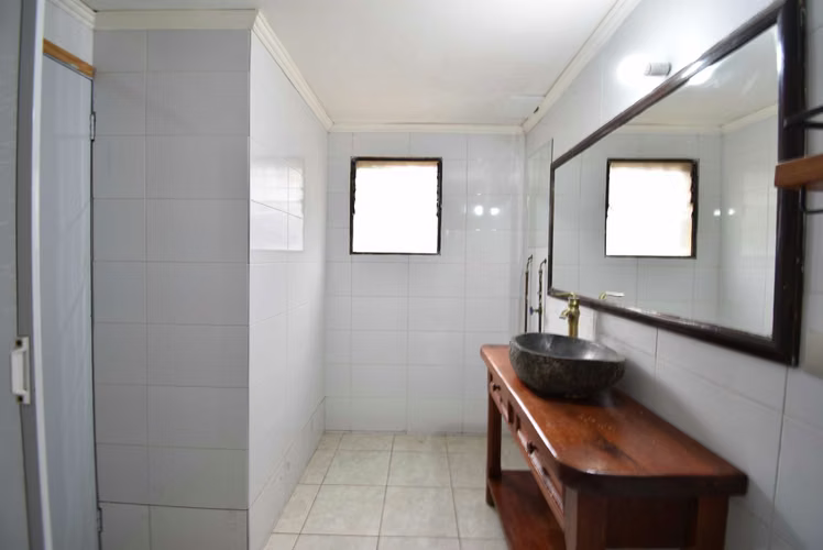Cómoda casa interior en sector residencial (178072)
