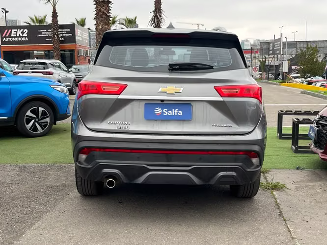 Chevrolet Captiva 1.5T PREMIER FWD MT 5P	 2023