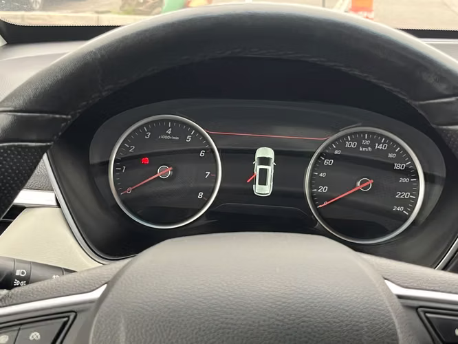 Chevrolet Captiva 1.5T PREMIER FWD MT 5P	 2023
