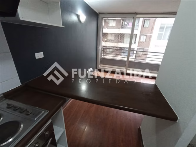 Departamento en arriendo de 2 dorm, 1 baño, en Santiago