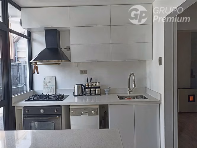 Moderna y amplia casa en arriendo 3 dormitorios, Concepción.