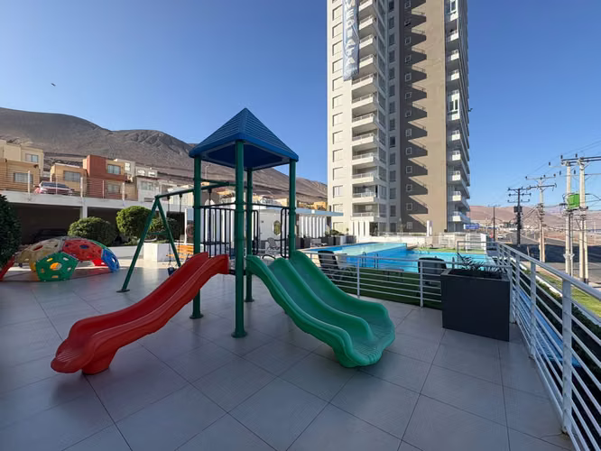 Arriendo | Departamento 3D + 2B | 112 m² | 2 Estacionamientos + Bodega |