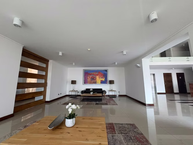 Arriendo | Departamento 3D + 2B | 112 m² | 2 Estacionamientos + Bodega |