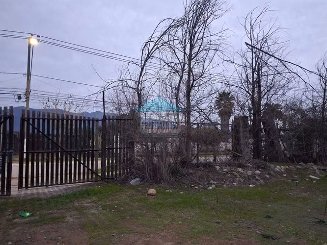 GRAN TERRENO EN ARRIENDO EN AVENIDA ADOLFO EASTMAN OLMUÉ