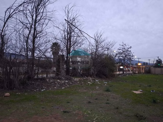 GRAN TERRENO EN ARRIENDO EN AVENIDA ADOLFO EASTMAN OLMUÉ