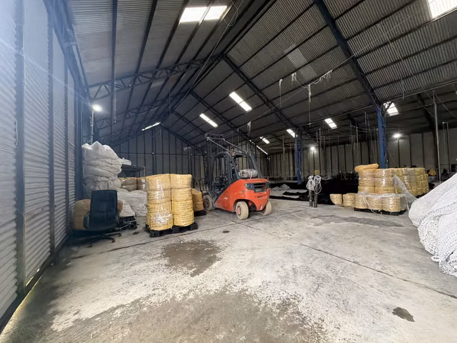 Se arrienda bodega de 1000 m2