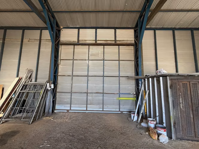 Se arrienda bodega urbana 252 m2