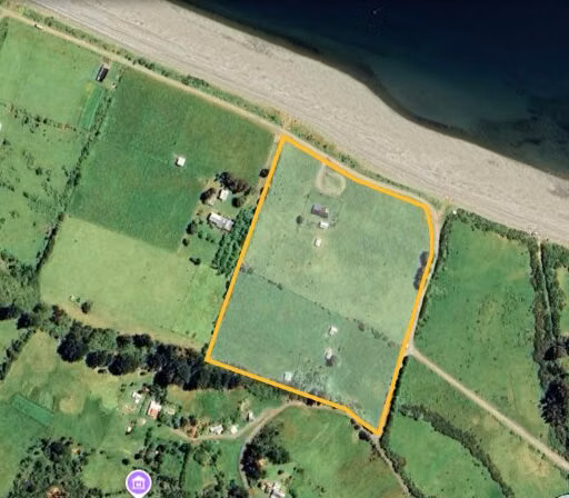 Se vende terreno a orilla de playa Isla Tabon