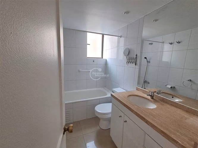 Departamento en arriendo de 4 dorm. en Vitacura