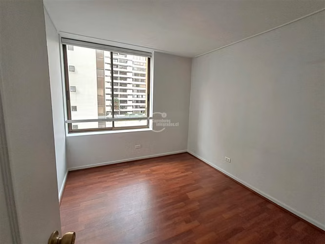 Departamento en arriendo de 4 dorm. en Vitacura