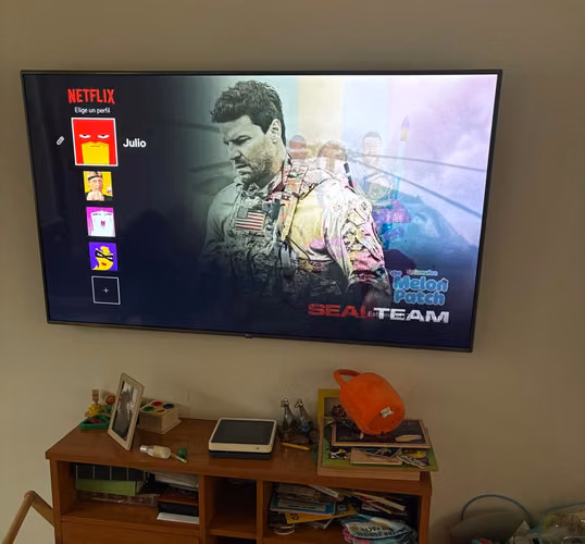 Smart TV LG modelo 65UJ6 de 65 pulgadas