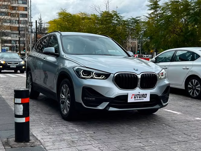 BMW X1 SDRIVE18D DYNAMIC - 2021 | 410