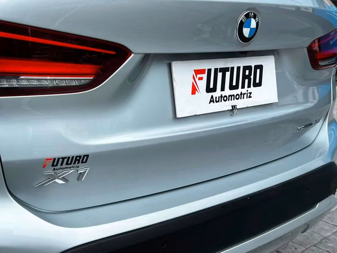 BMW X1 SDRIVE18D DYNAMIC - 2021 | 410