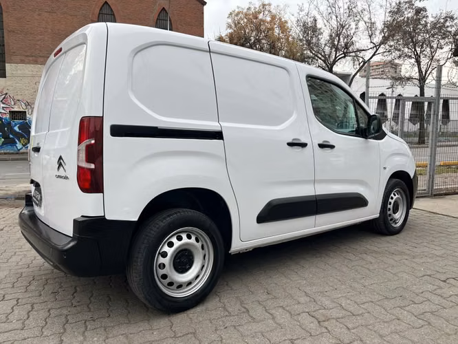 CITROEN BERLINGO BLUEHDI 1.5 - 2024 | 366