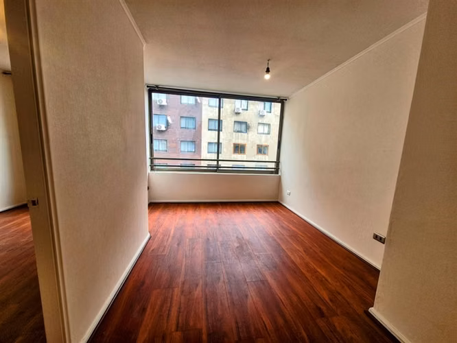 Departamento en venta de 1 dorm. en Santiago Metro B. Artes