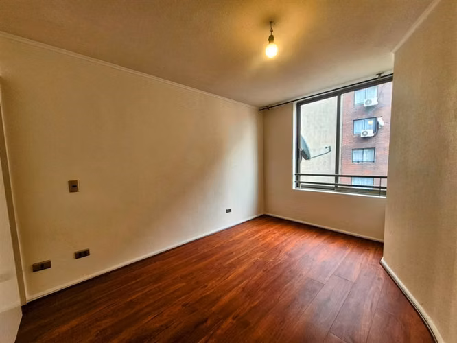 Departamento en venta de 1 dorm. en Santiago Metro B. Artes