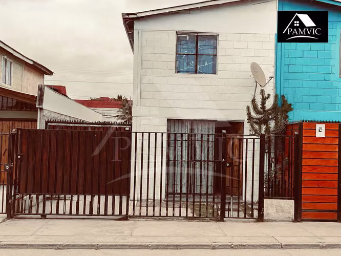 Casa en Arriendo en Calle Eugenio Marzal