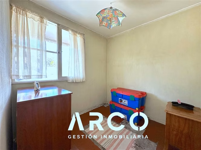 Casa en venta de 4 dorm. en Marathon. Macul