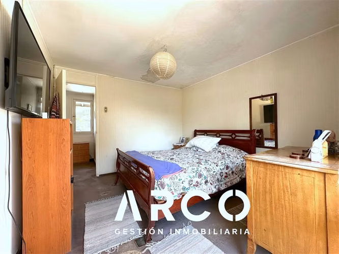 Casa en venta de 4 dorm. en Marathon. Macul