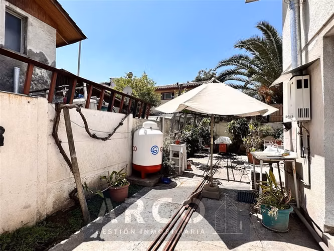 Casa en venta de 4 dorm. en Marathon. Macul