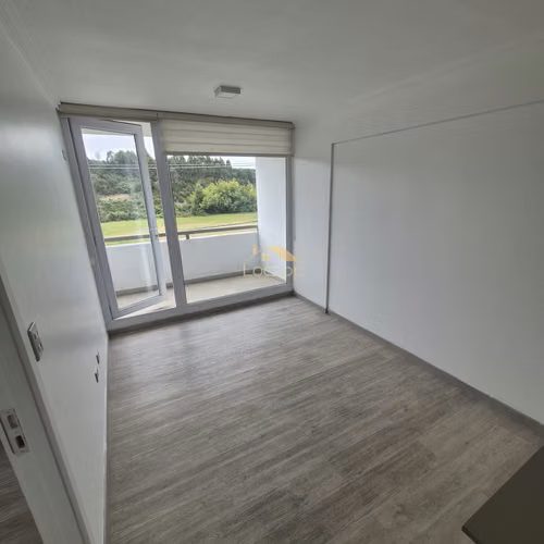En arriendo departamento 1D/1B en edificio altos de pelluco