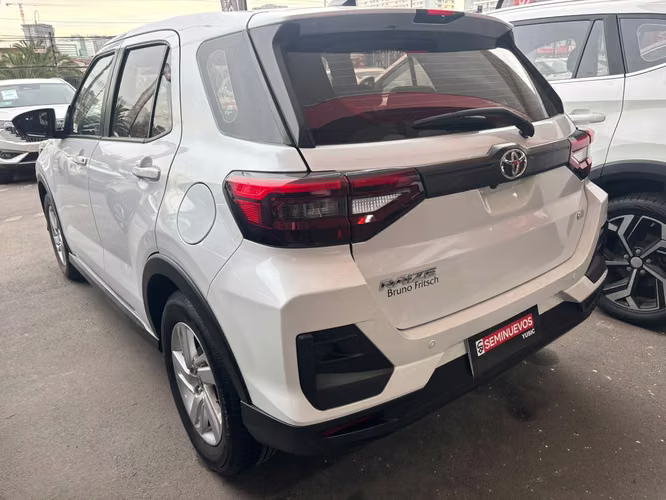 TOYOTA RAIZE 1.2 MT 2023 | Excelente estado
