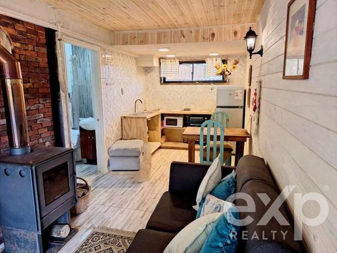 Vende Casa 96 m2 (3D 3B) en Pichilemu