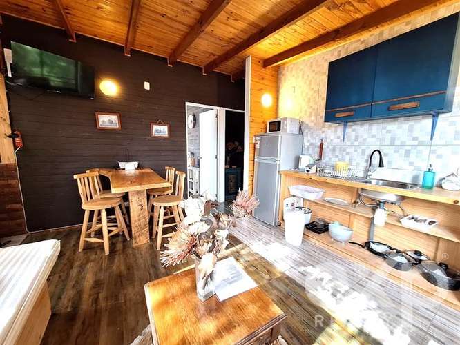 Vende Casa 96 m2 (3D 3B) en Pichilemu