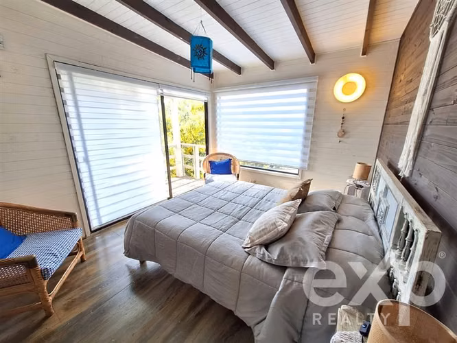 Vende Casa 96 m2 (3D 3B) en Pichilemu