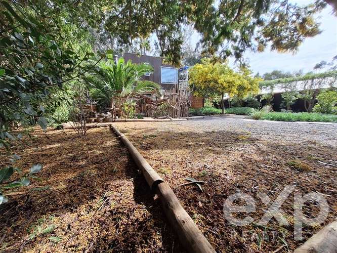 Vende Casa 96 m2 (3D 3B) en Pichilemu