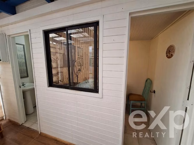 Vende Casa 96 m2 (3D 3B) en Pichilemu