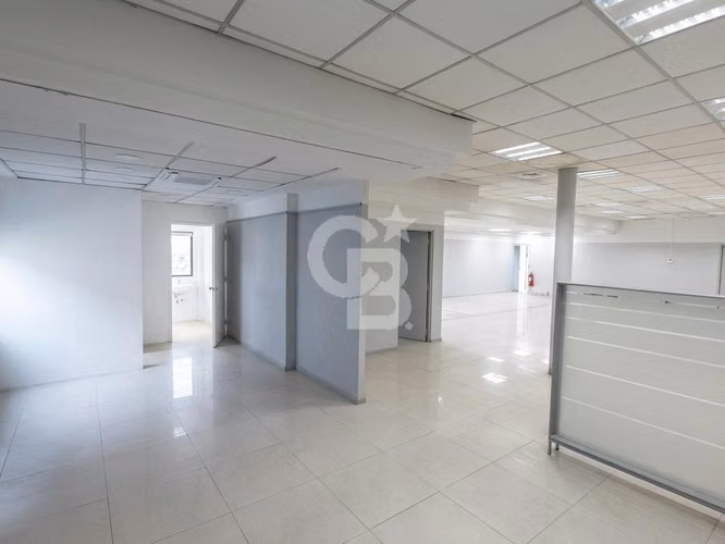 Local comercial, planta libre, Vicuña Mackenna