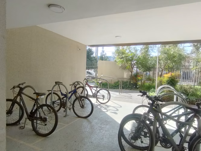 ARRIENDO DEPARTAMENTO 2D 1B CON EST LA CISTERNA