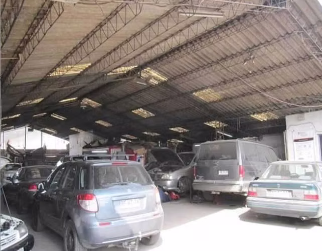 Galpón en excelente sector comercial (178125)