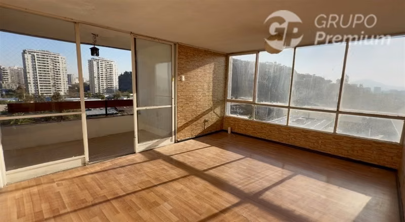 En Venta Amplio Depto 4D 2B en Recoleta Cerca Metro