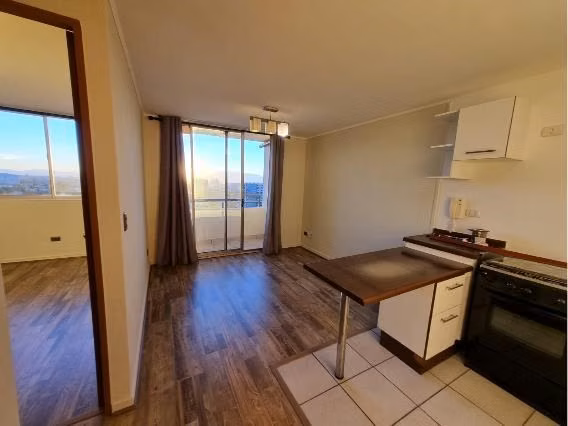 Departamento en arriendo de 2 dorm. en La Cisterna
