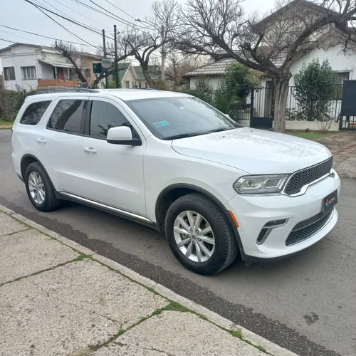 DODGE DURANGO SXT RWD AÑO 2023 FULL EQUIPO