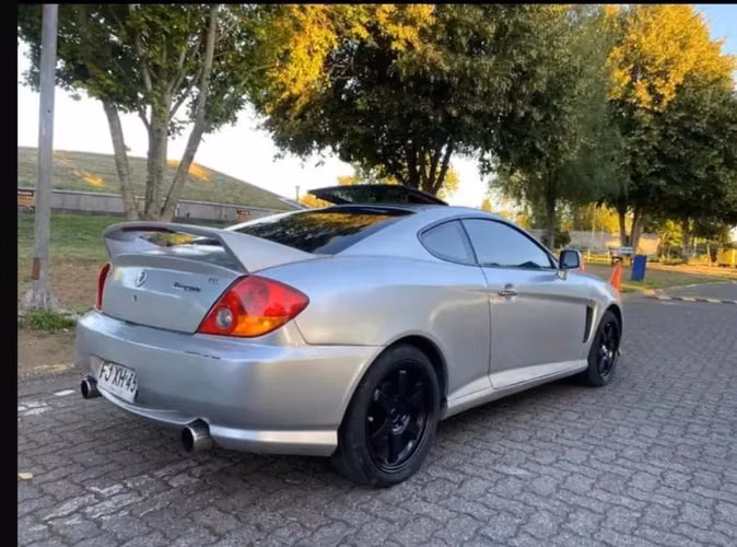 Hyundai tuscani top de línea