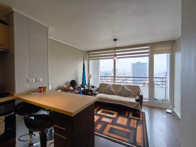 SE VENDE DEPARTAMENTO SEMI AMOBLADO CENTRO CONCEPCIÓN 1D 1B