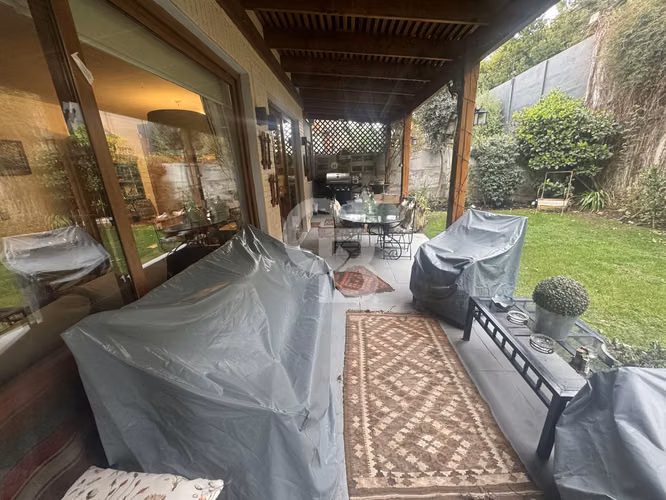 Acogedora Casa en Condominio en San Carlos de Apoquindo