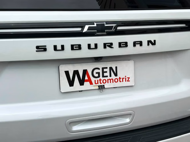 CHEVROLET SUBURBAN Z71 5.3 2023