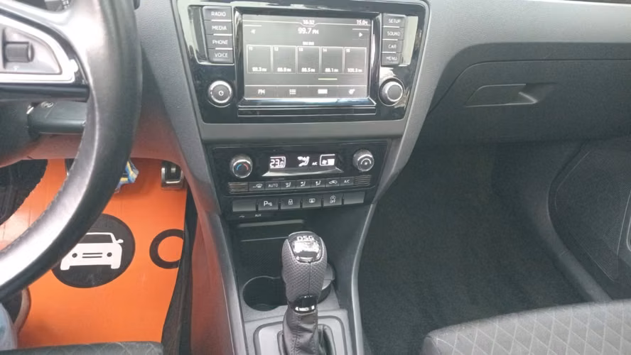 SKODA SPACEBACK TSI STYLE DSG 2017