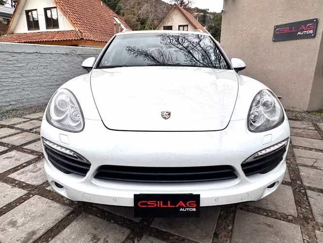 PORSCHE CAYENNE S 4.8 V8  2014