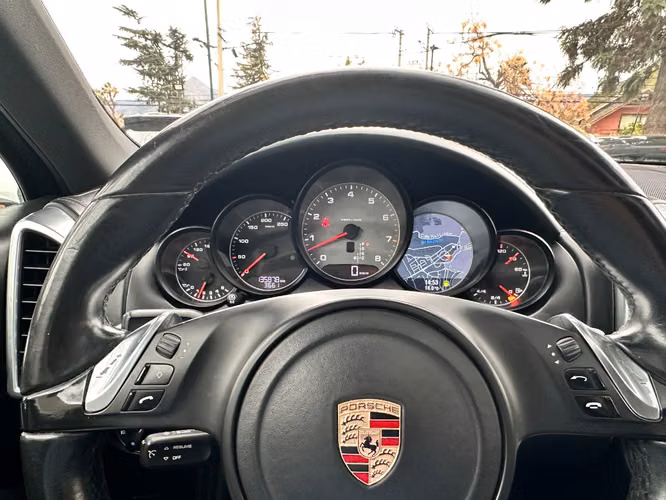 PORSCHE CAYENNE S 4.8 V8  2014