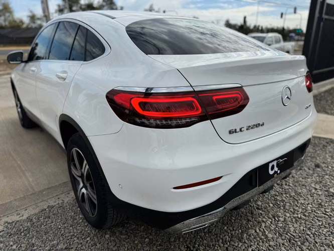 MERCEDES-BENZ GLC 220D 4MATIC 4X4 2.0 AUT 2021